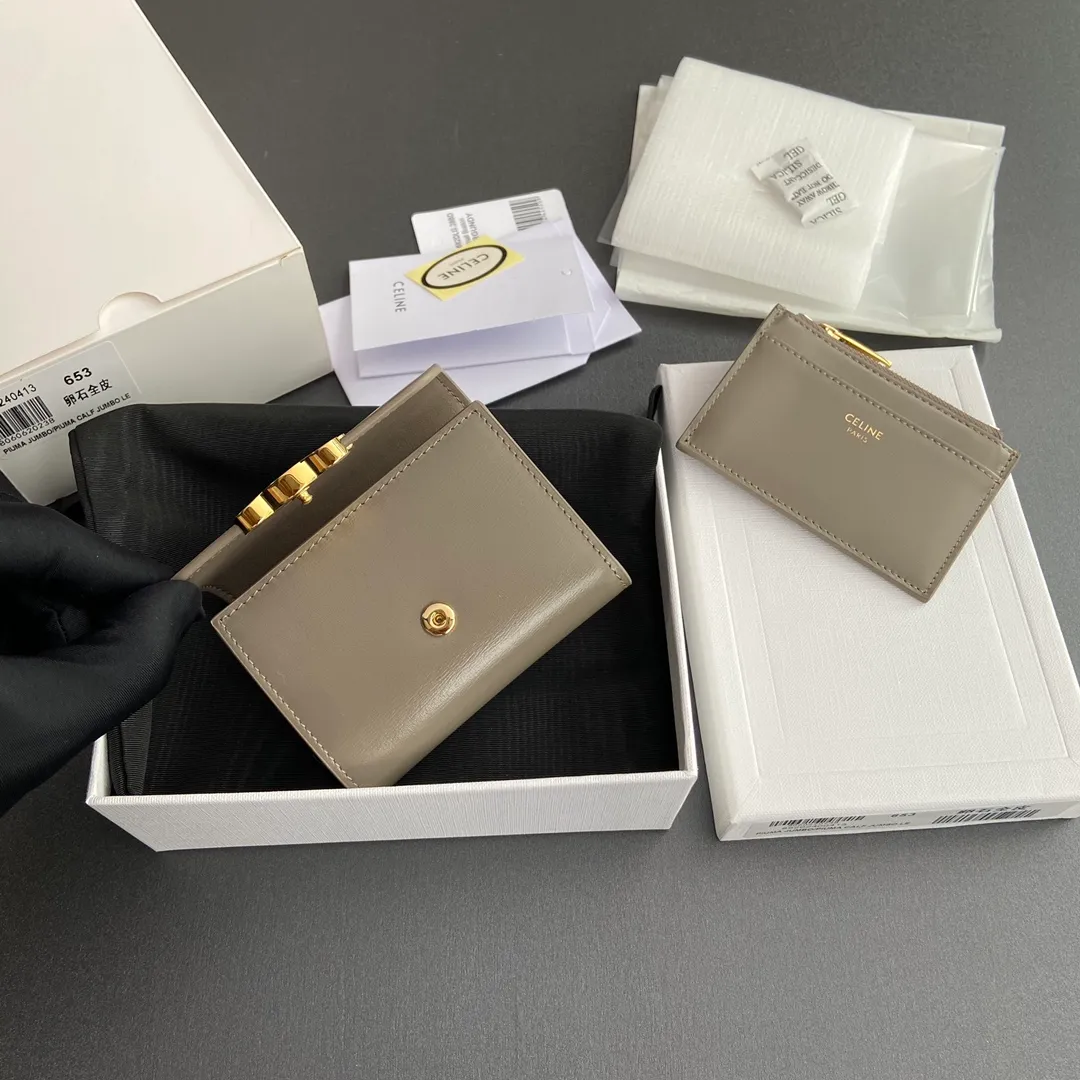 [Extra-grade pure steel hardware original leather] ¥680 TRIOMPHE glossy leather short wallet/2024 Xiaosai 4 card slots 2 patch pockets 1 cash compartment 1 detachable zipper card holder with snaps No.: 10l653DS3.04LU652 653 pebble full leather Size: w9.5×h7.5×3cm