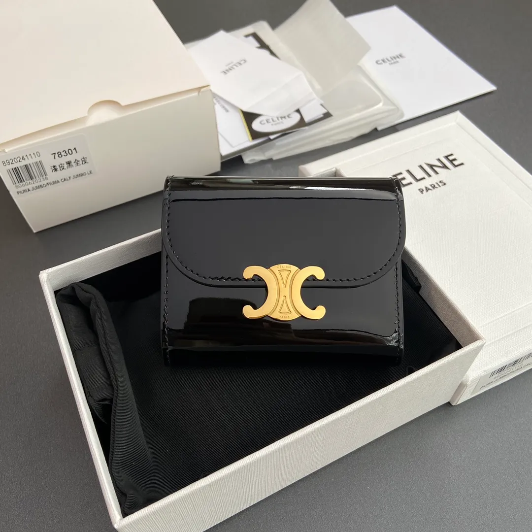 [Special grade pure steel hardware original leather] ¥720 TRIOMPHE patent leather shiny cow leather wallet/2024 Xiaosai 5 card slots 1 folding coin bag with snap button 1 flat pocket 1 banknote bag No.: 10D782CQH.04LU783 78301 Black patent leather Dimensions: w10.5×9×3cm.