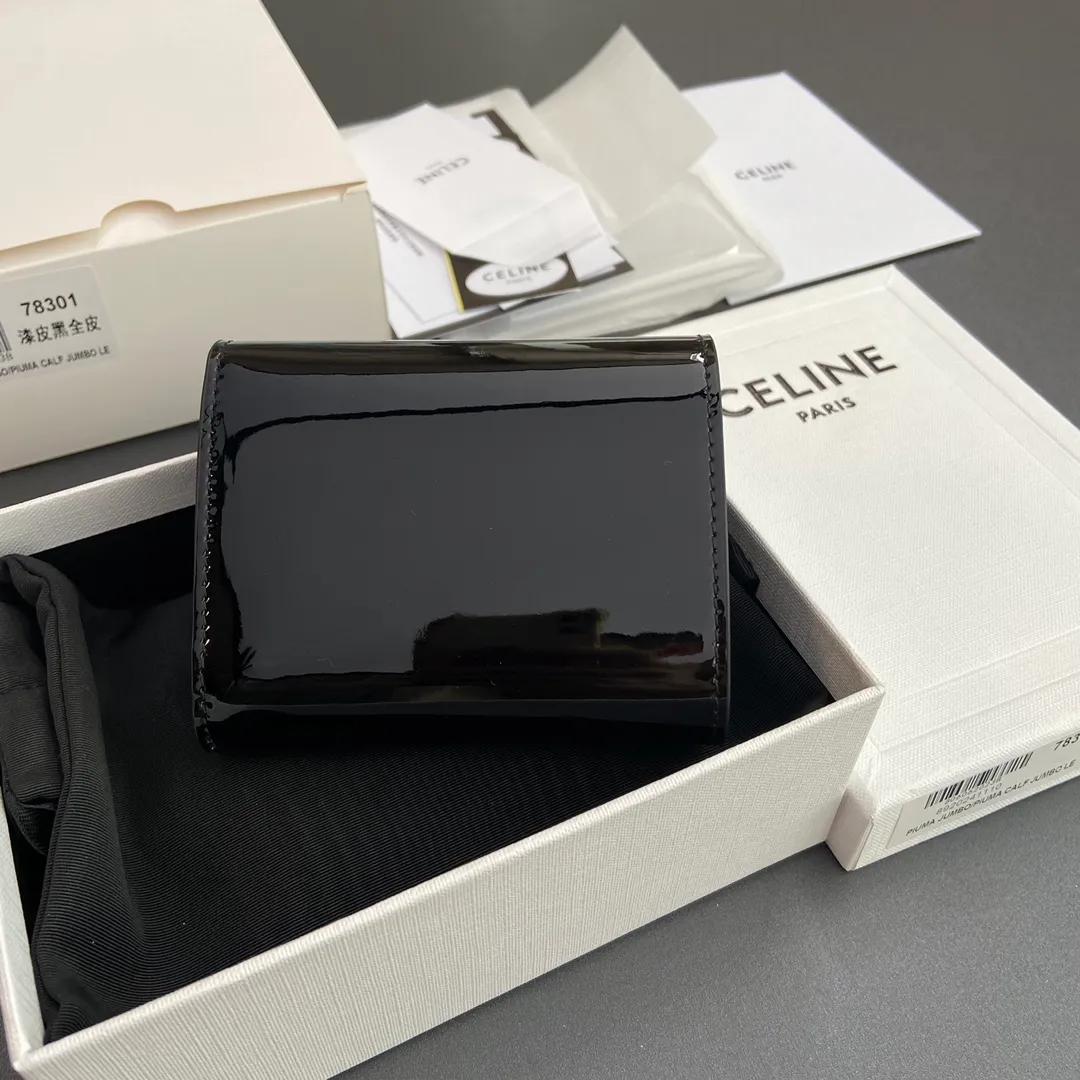[Special grade pure steel hardware original leather] ¥720 TRIOMPHE patent leather shiny cow leather wallet/2024 Xiaosai 5 card slots 1 folding coin bag with snap button 1 flat pocket 1 banknote bag No.: 10D782CQH.04LU783 78301 Black patent leather Dimensions: w10.5×9×3cm.