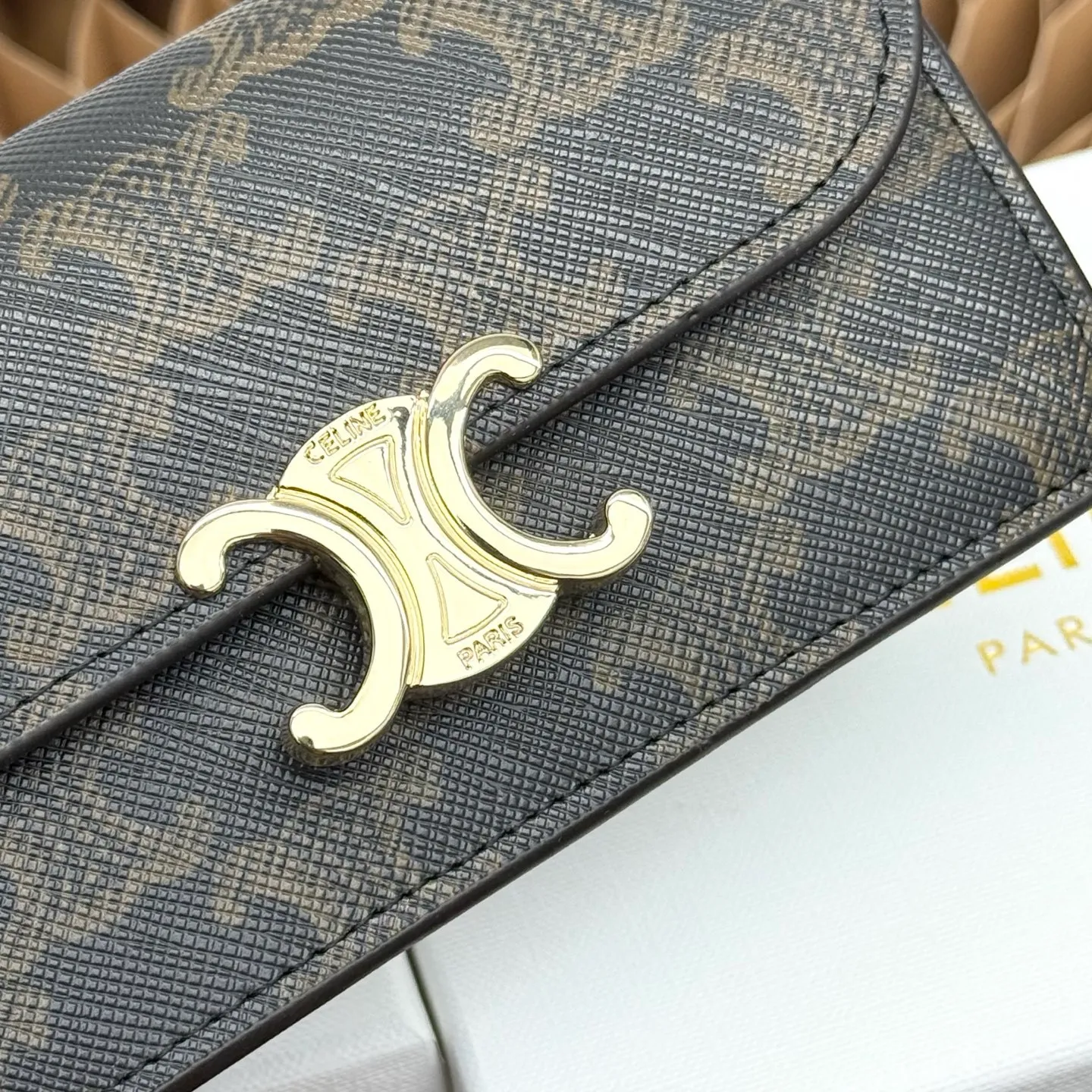 All categories Celine Wallet (Celine) Celine 10073