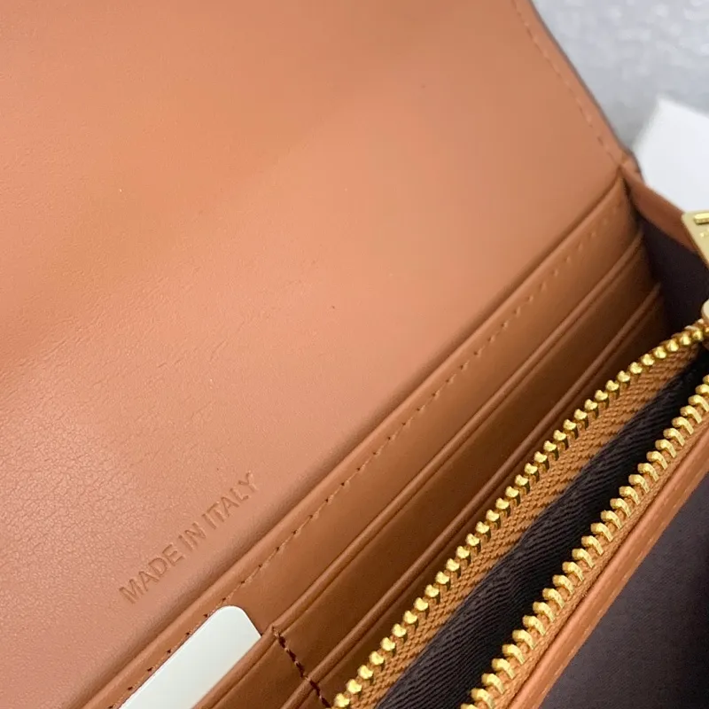 All categories Celine Wallet (Celine) Celine 10033