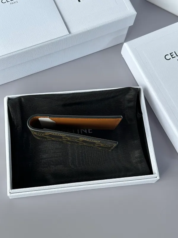 All categories Celine wallet (Celine) Celine 10M252