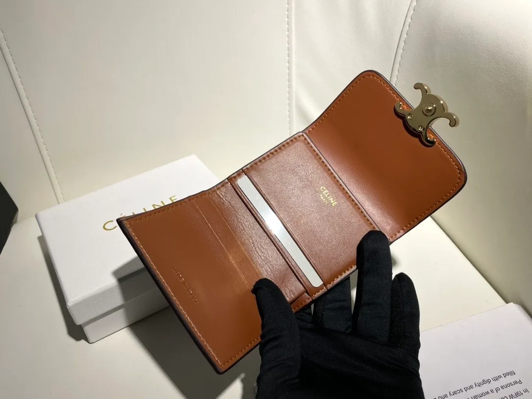 All categories Celine Wallet (Celine) Celine 16331