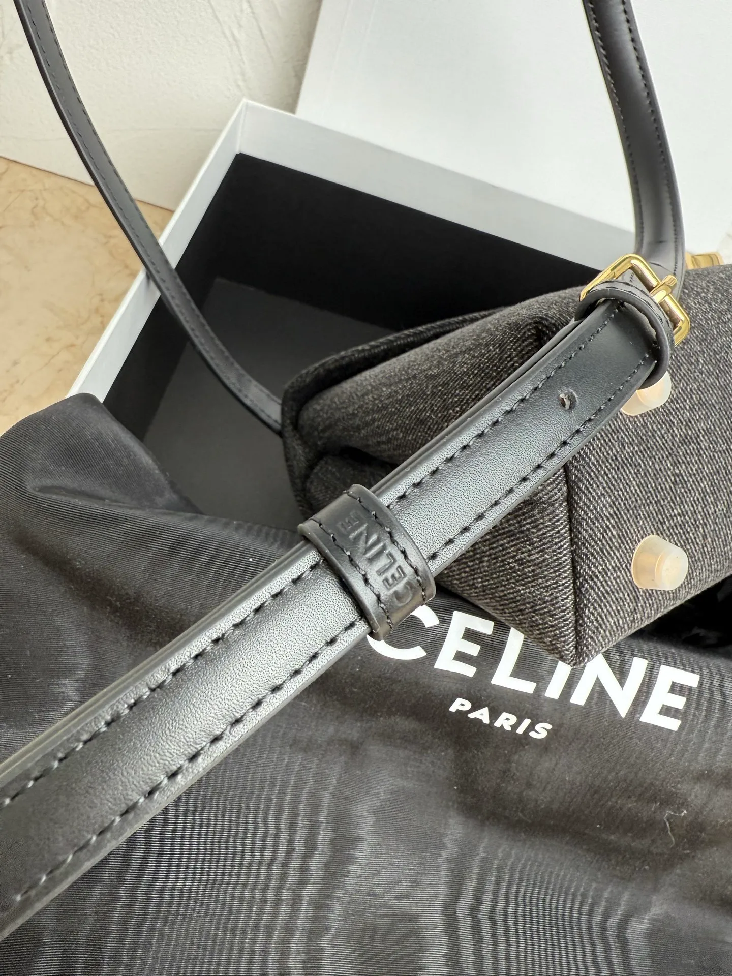 All Categories Official Website "Brand Women's Bags" Women's Bags 💙 Celine 2025 New Celine Crossbody Bag