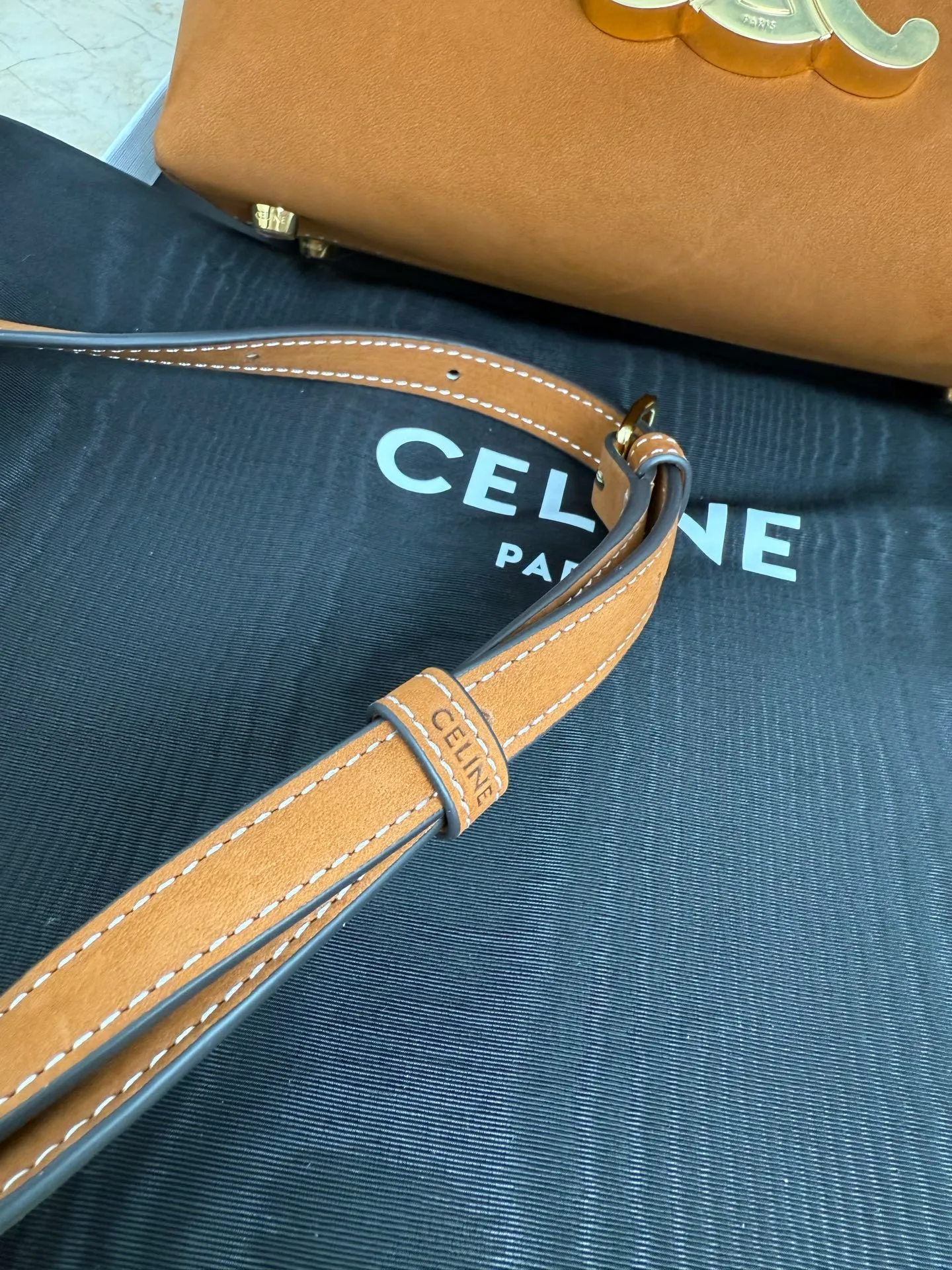 All Categories Official Website "Brand Women's Bags" Women's Bags 💙 Celine 2025 New Celine Crossbody Bag