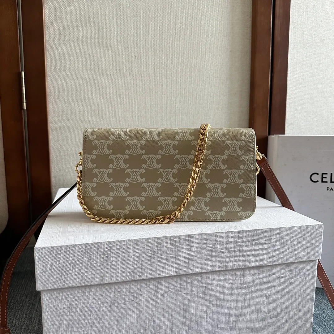 All categories Celine women's bags (Celine) Celine original single 110972 presbyopia