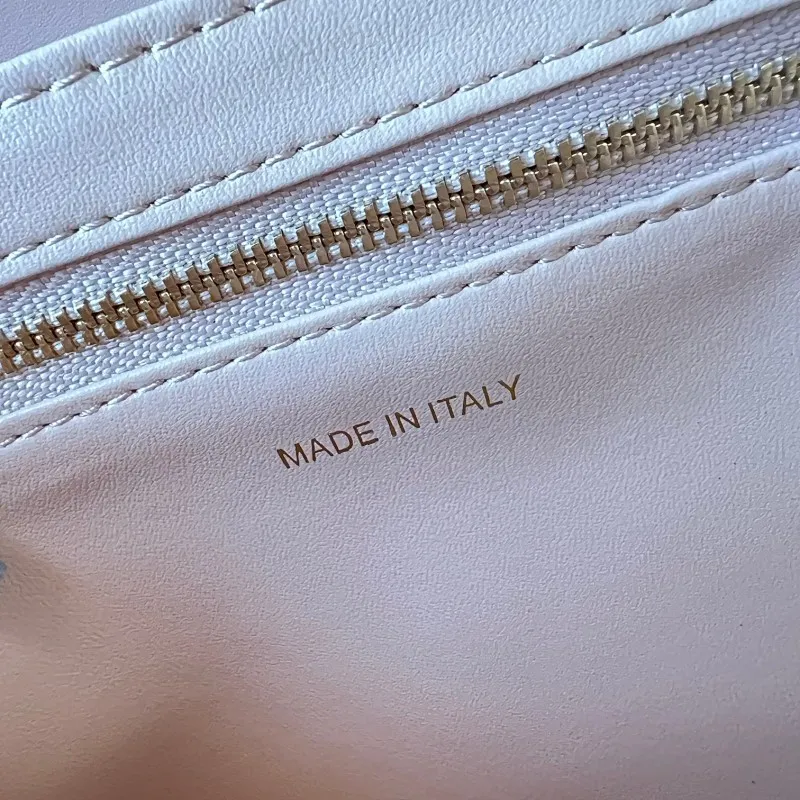 All Categories Official Website "Brand Women's Bags" Women's Bags 💙 Celine 2024 New Celine Crossbody Bag