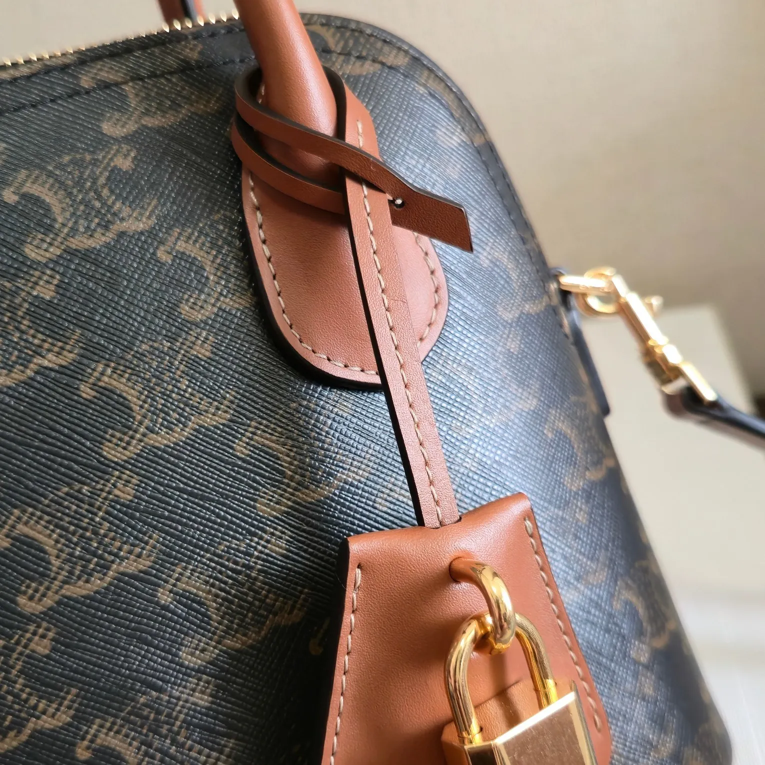 All Categories Celine Women's Bags (Celine) Celine 120682