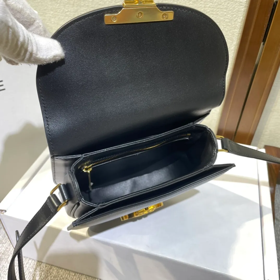 All Categories Official Website "Brand Women's Bags" Women's Bags 💙 Celine 2025 New Celine Crossbody Bag