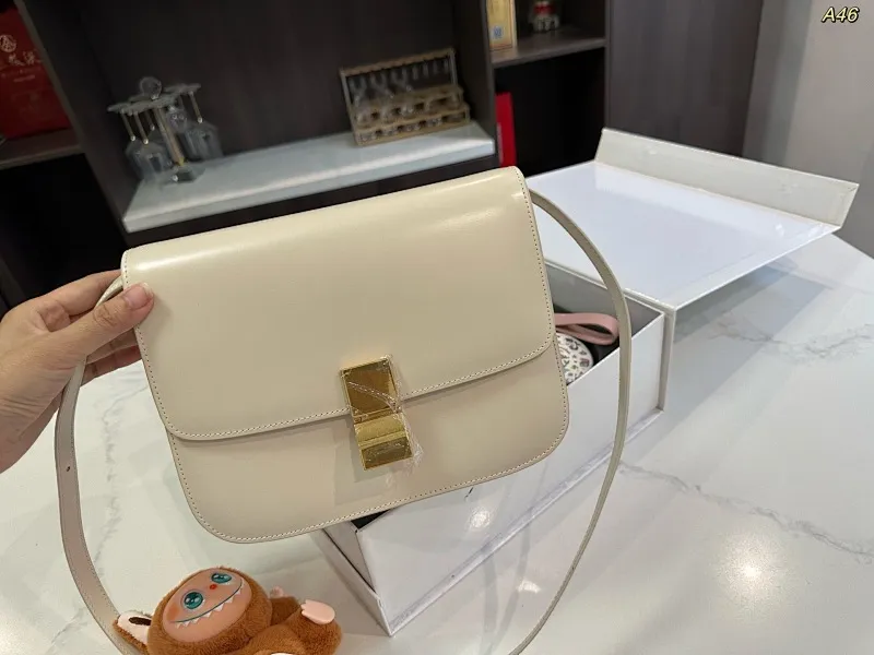 All Categories Official Website "Brand Women's Bags" Women's Bags 💙 Celine 2025 New Celine Crossbody Bag