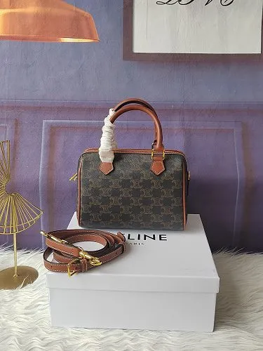 All Categories Official Website "Brand Women's Bags" Women's Bags 💙 Celine Celine 2026 new crossbody shoulder bag