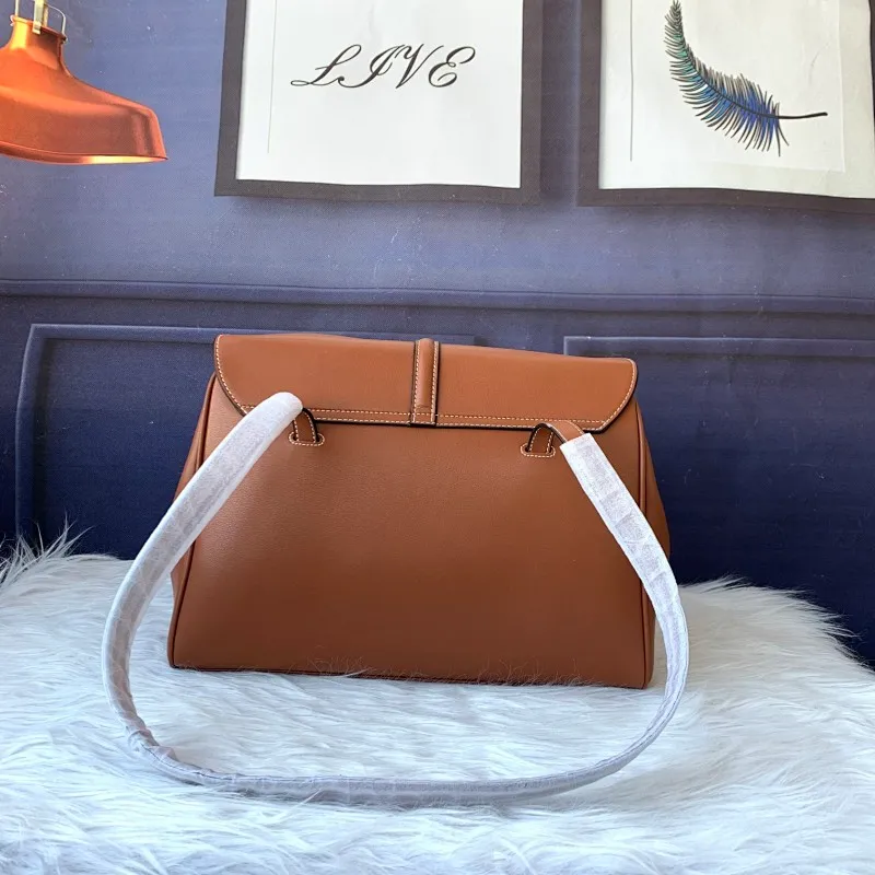 All Categories Official Website "Brand Women's Bags" Women's Bags 💙 Celine 2024 New Celine Crossbody Bag