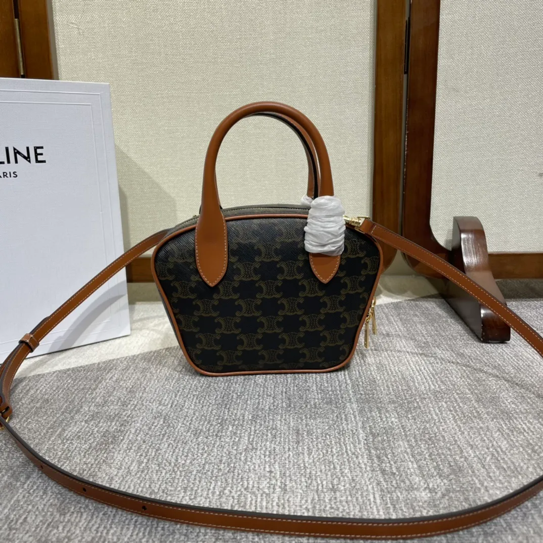 All Categories Official Website "Brand Women's Bags" Women's Bags 💙 Celine 2025 New Celine Crossbody Bag