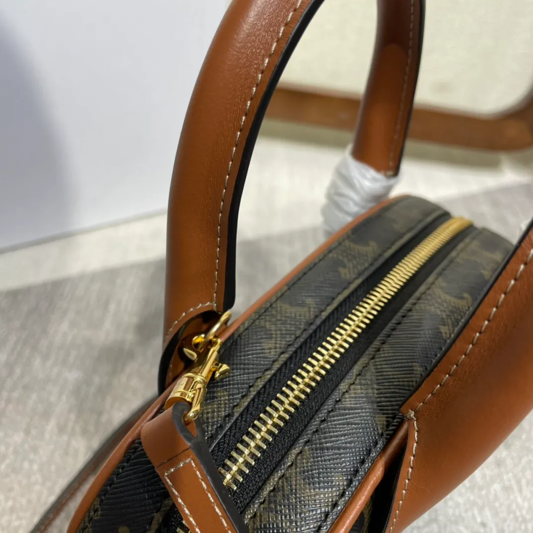 All Categories Official Website "Brand Women's Bags" Women's Bags 💙 Celine 2025 New Celine Crossbody Bag