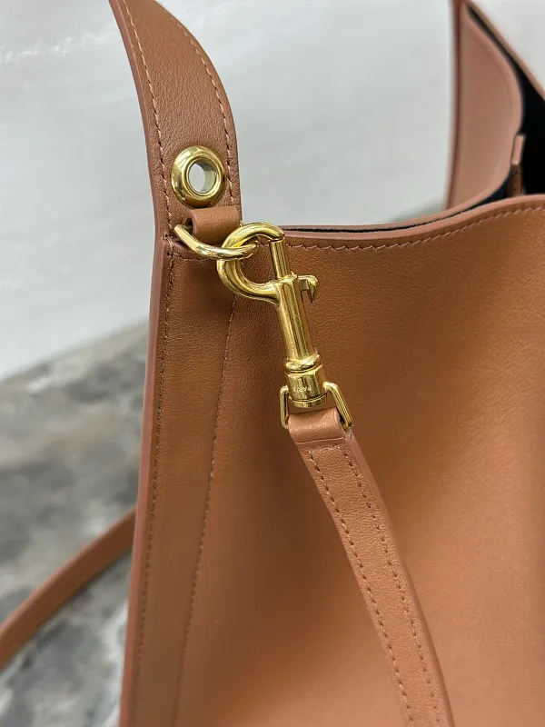 All Categories Official Website "Brand Women's Bags" Women's Bags 💙 Celine 2026 Official Website Celine Crossbody Bag
