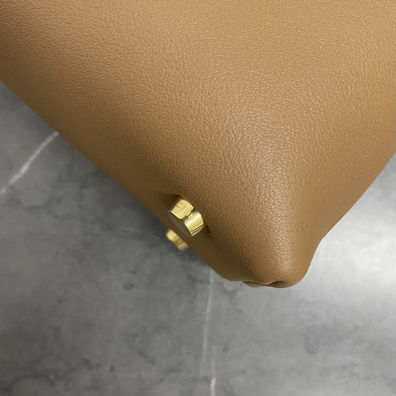 All Categories Official Website "Brand Women's Bags" Women's Bags 💙 Celine 2025 New Celine Crossbody Bag