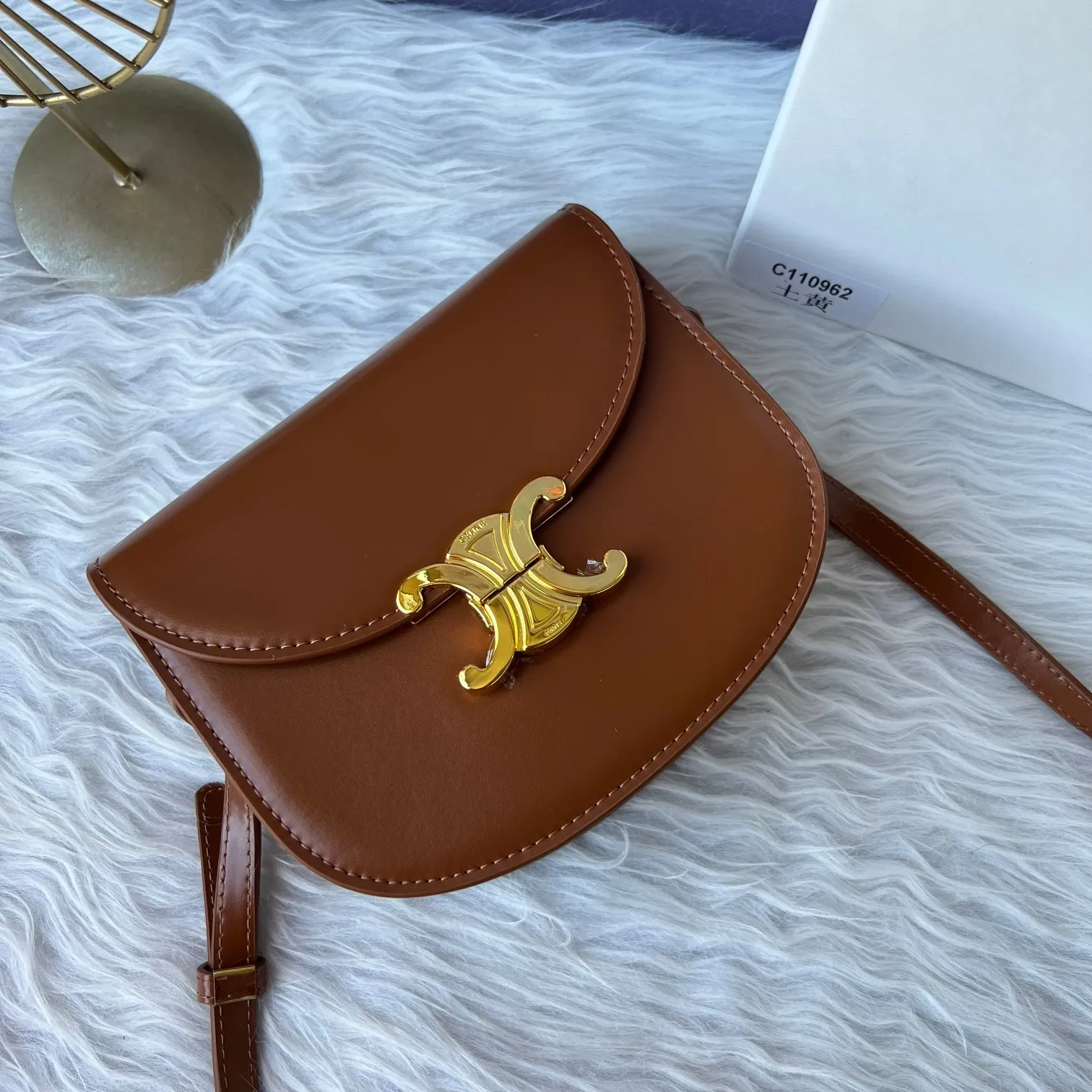All Categories Official Website "Brand Women's Bags" Women's Bags 💙 Celine 2024 New Celine Crossbody Bag