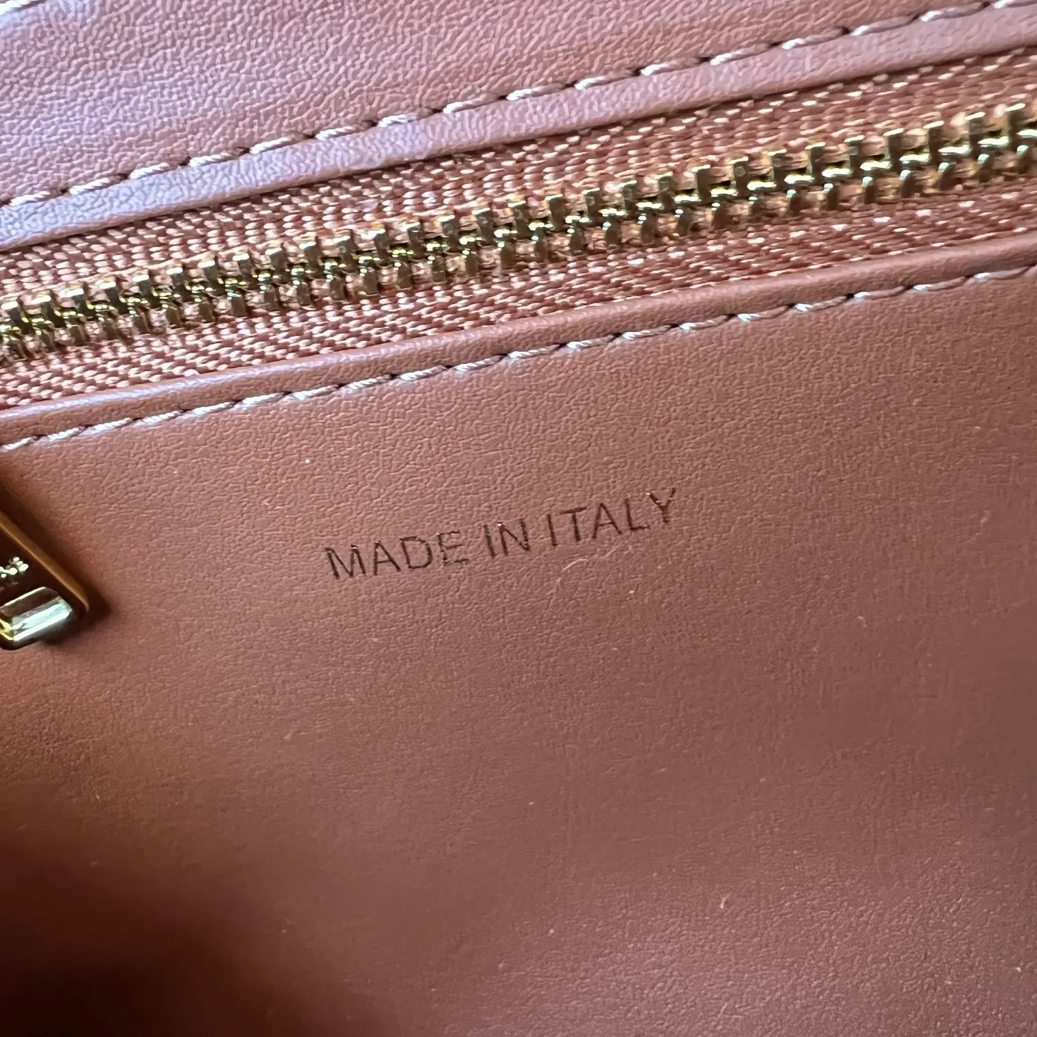 All Categories Official Website "Brand Women's Bags" Women's Bags 💙 Celine 2024 New Celine Crossbody Bag