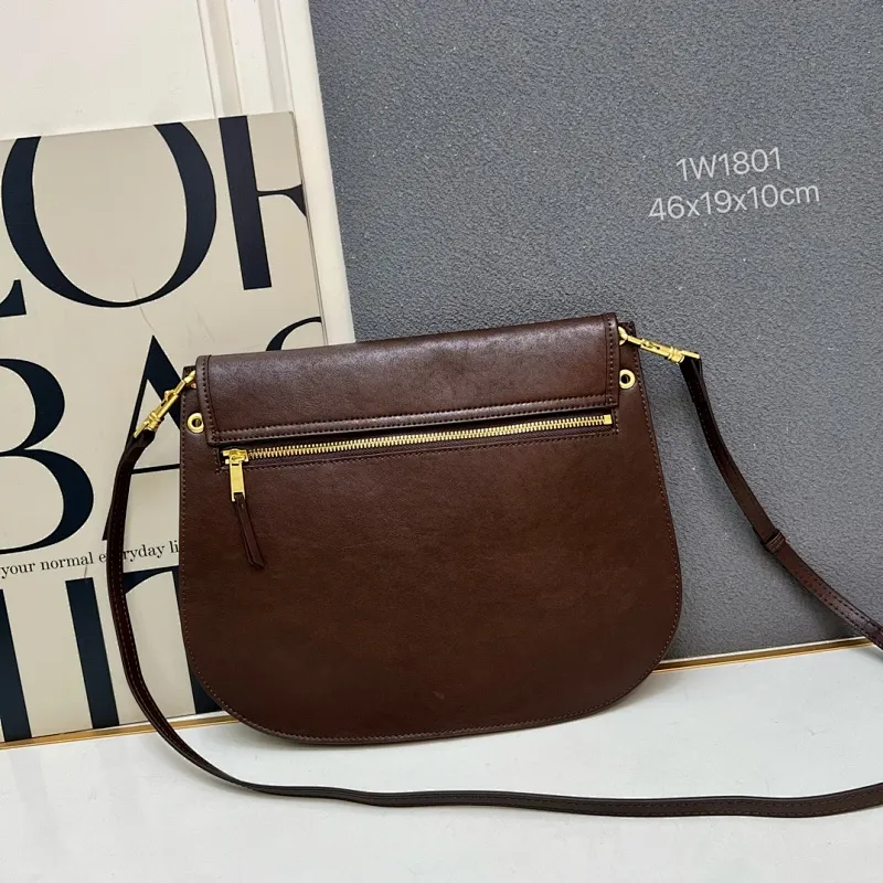 All Categories Official Website "Brand Women's Bags" Women's Bags 💙 Celine 2026 New Celine HALF MOON Half-Moon Crescent Bag