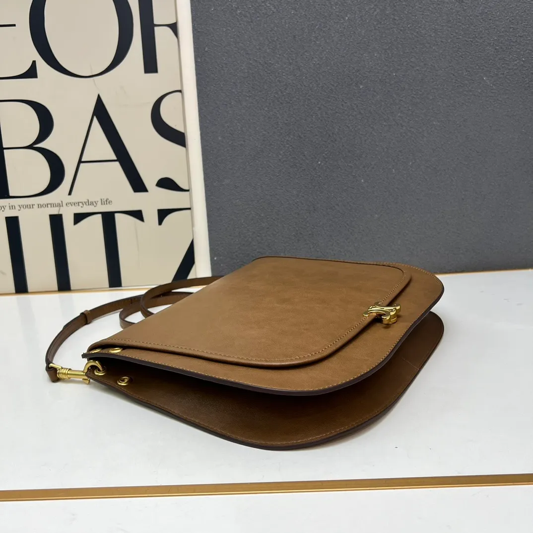 All Categories Official Website "Brand Women's Bags" Women's Bags 💙 Celine 2026 New Celine HALF MOON Half-Moon Crescent Bag
