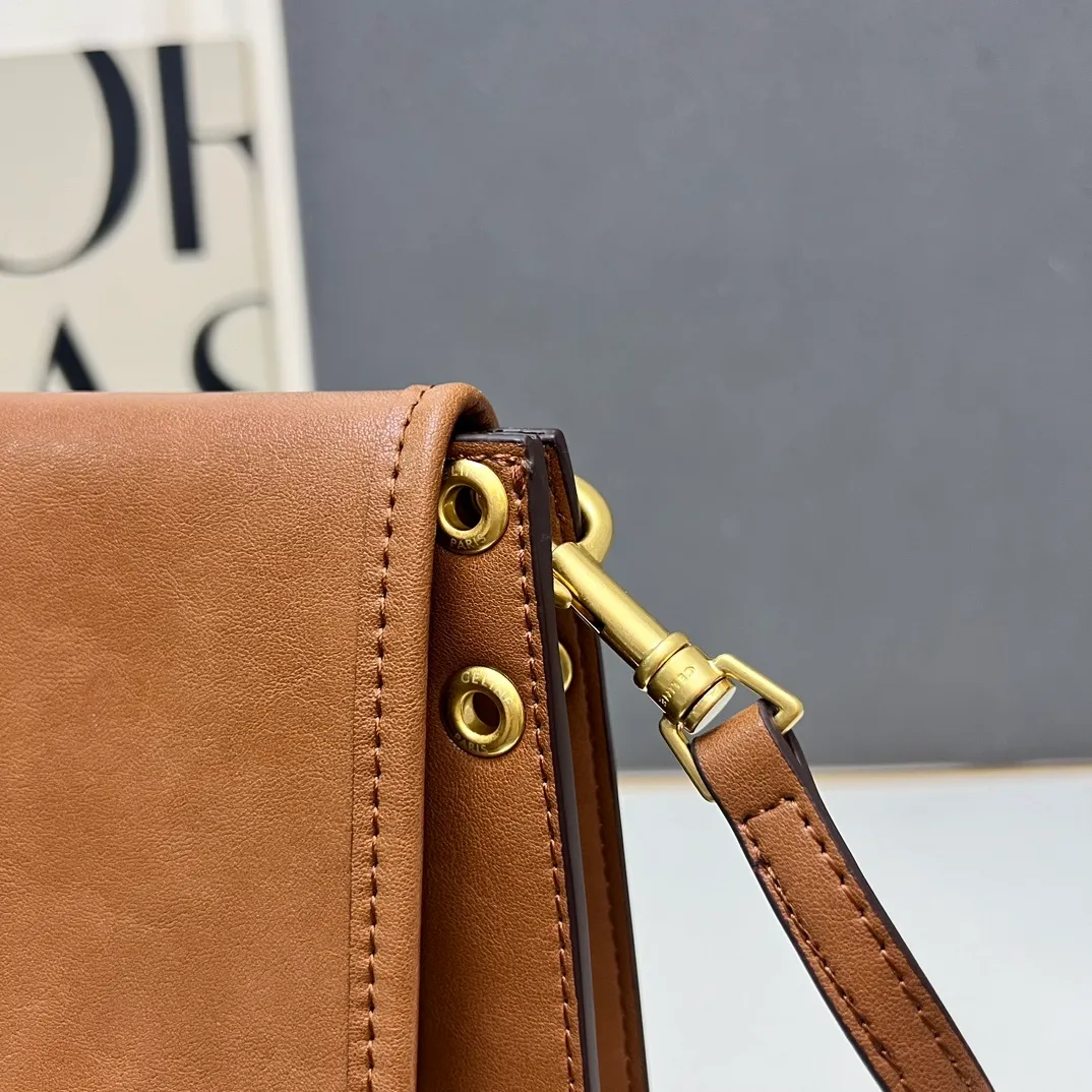 All Categories Official Website "Brand Women's Bags" Women's Bags 💙 Celine 2026 New Celine HALF MOON Half-Moon Crescent Bag