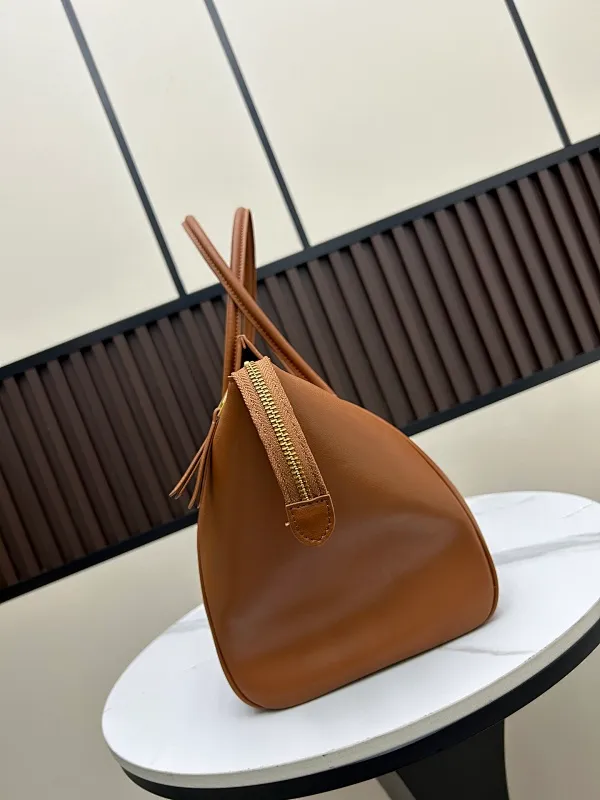 All Categories Celine Women's Bags (Celine) Celine 2026 Large Size
