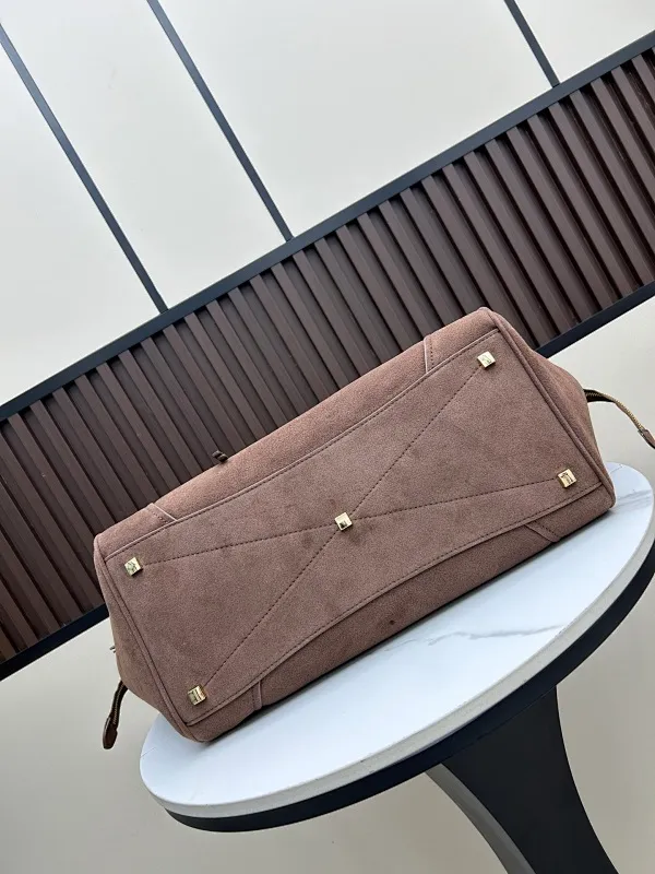 All Categories Celine Women's Bags (Celine) Celine 2026 Large Size