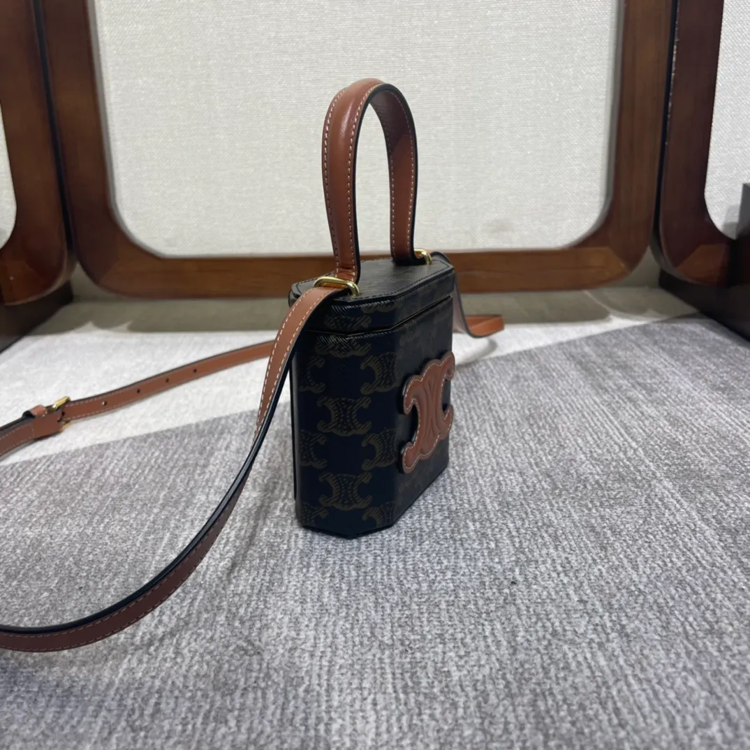 All Categories Official Website "Brand Women's Bags" Women's Bags 💙 Celine 2025 New Celine Crossbody Bag