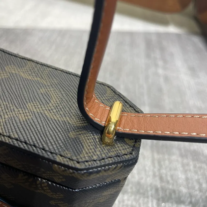 All Categories Official Website "Brand Women's Bags" Women's Bags 💙 Celine 2025 New Celine Crossbody Bag