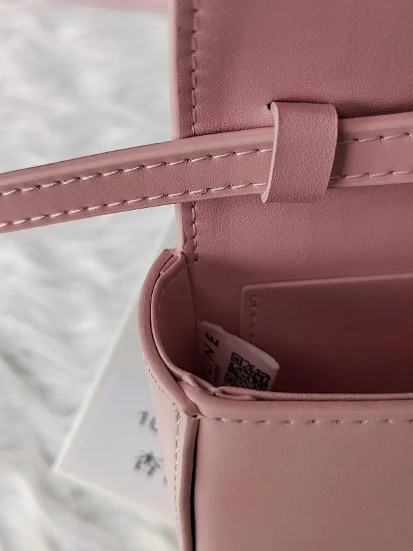 All Categories Official Website "Brand Women's Bags" Women's Bags 💙 Celine 2024 New Celine Crossbody Bag