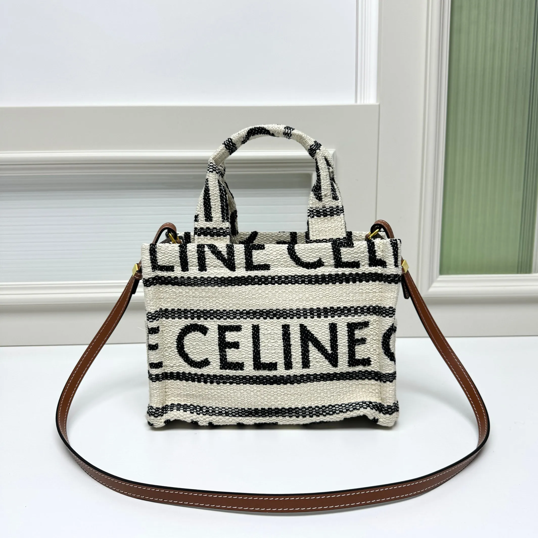 All Categories Official Website "Brand Women's Bags" Women's Bags 💙 Celine 2026 New Celine Crossbody Bag