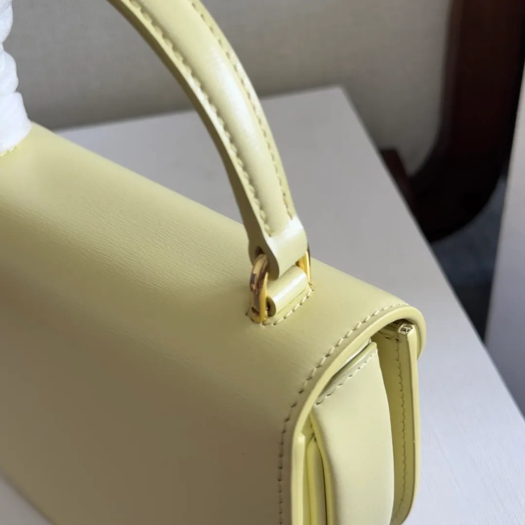 All Categories Official Website "Brand Women's Bags" Women's Bags 💙 Celine 2025 New Celine Crossbody Bag