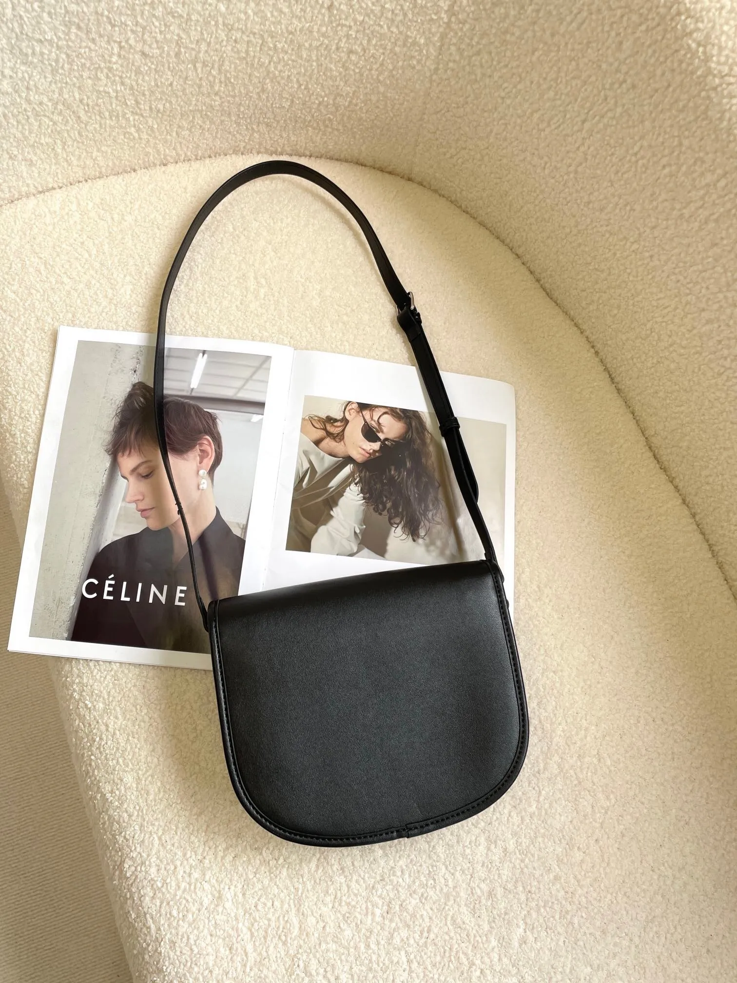 All Categories Official Website "Brand Women's Bags" Women's Bags 💙 Celine 2024 Official Website New Celine Crossbody Bag