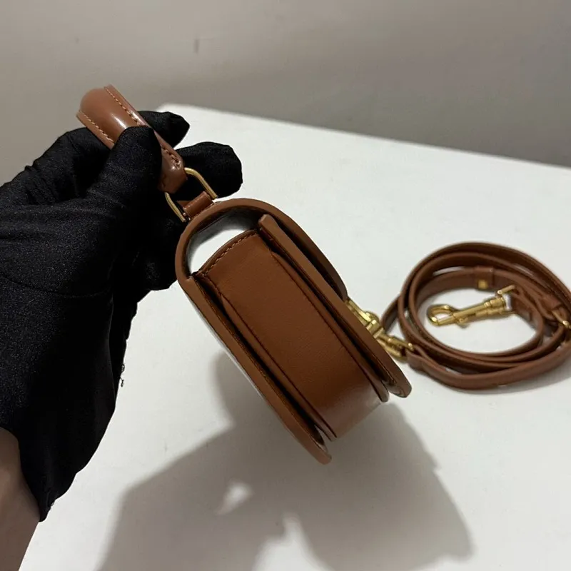 All Categories Official Website "Brand Women's Bags" Women's Bags 💙 Celine 2025 New Celine Crossbody Bag
