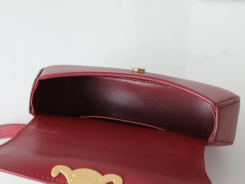 All Categories Official Website "Brand Women's Bags" Women's Bags 💙 Celine Celine 2026 new crossbody shoulder bag
