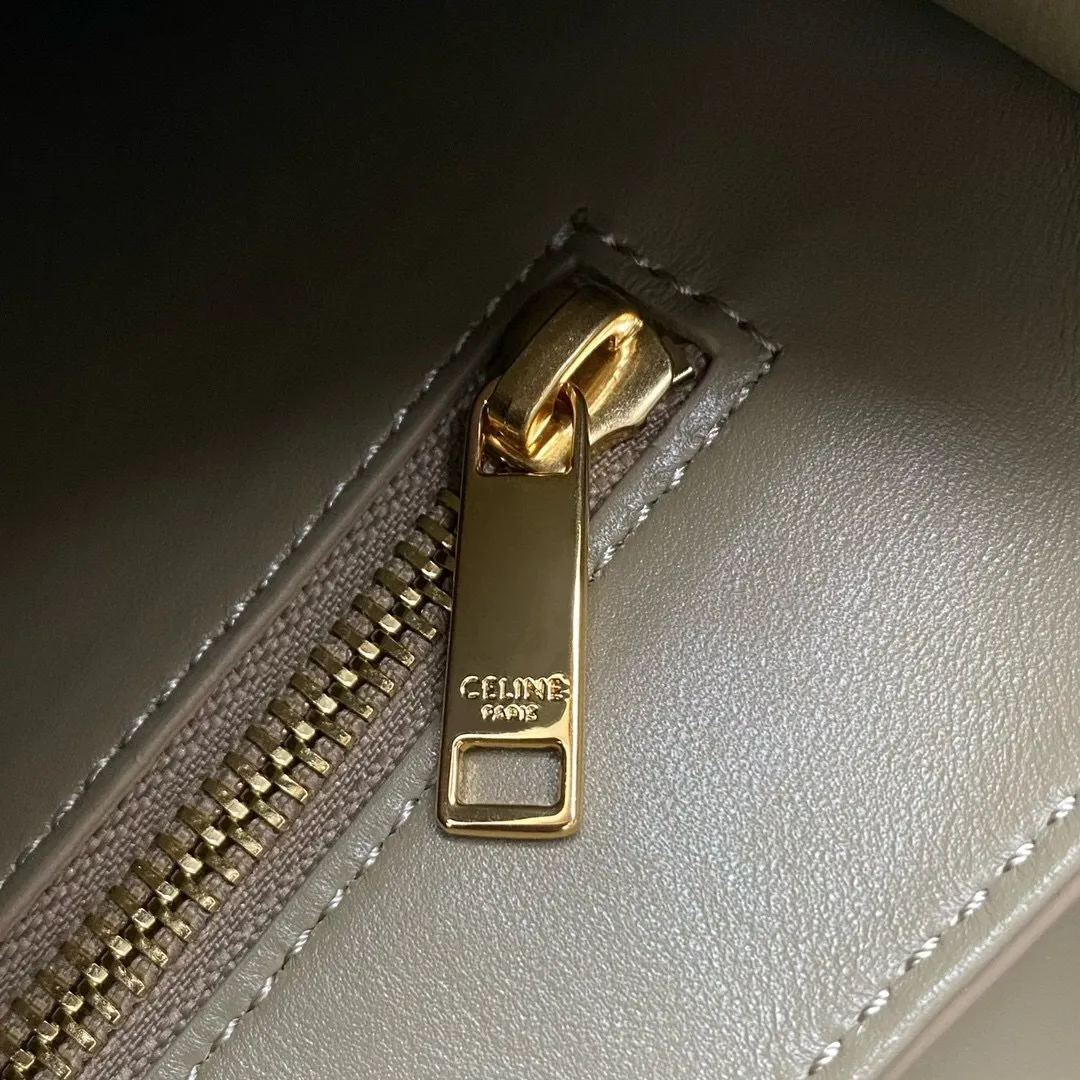All Categories Official Website "Brand Women's Bags" Women's Bags 💙 Celine 2025 New Celine Underarm Bag