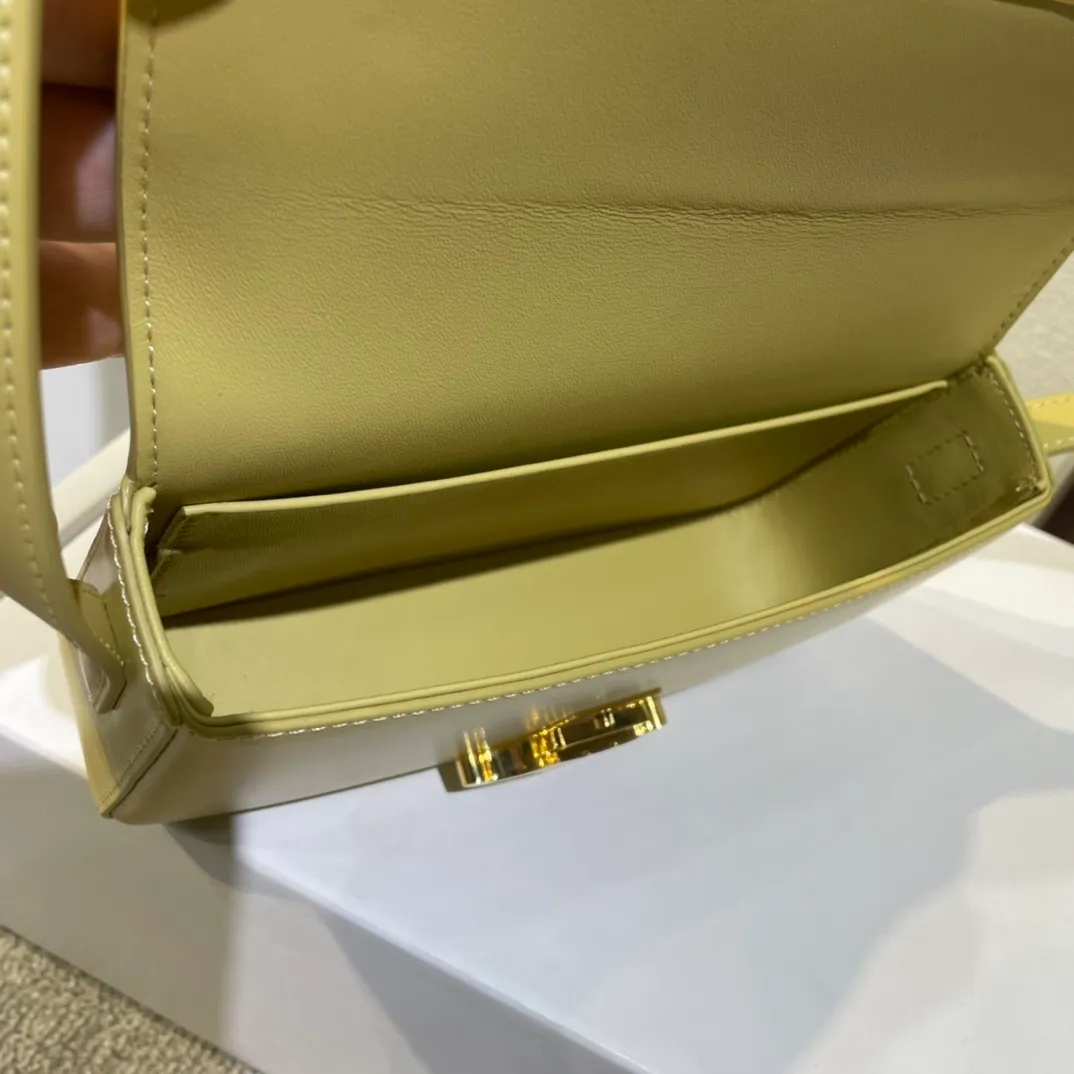 All Categories Official Website "Brand Women's Bags" Women's Bags 💙 Celine 2025 New Celine Crossbody Bag