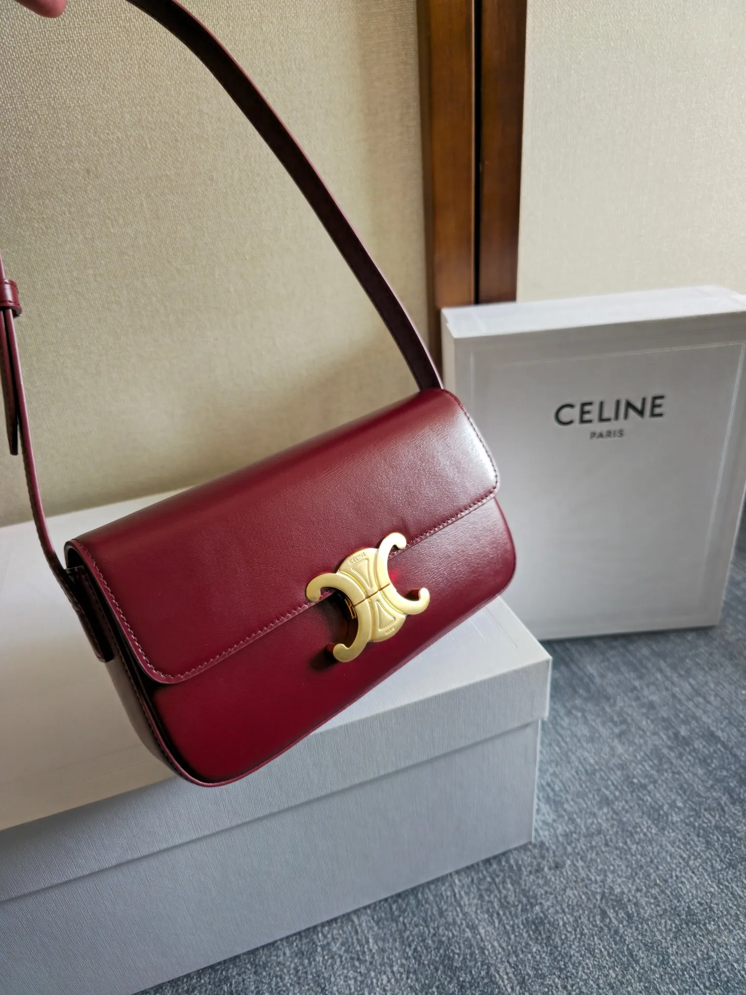 All Categories Official Website "Brand Women's Bags" Women's Bags 💙 Celine 2025 New Celine Crossbody Bag