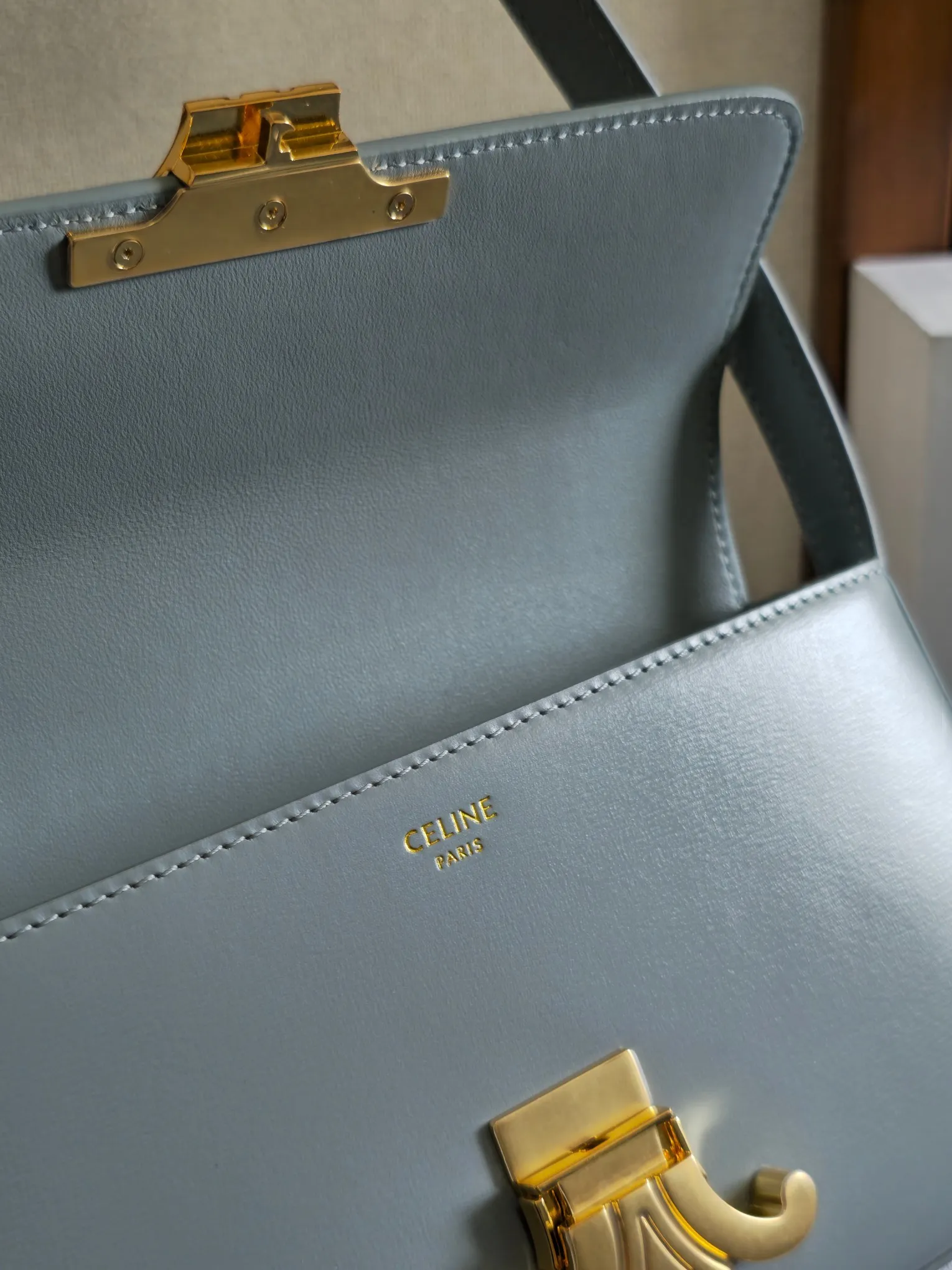 All Categories Official Website "Brand Women's Bags" Women's Bags 💙 Celine 2025 New Celine Crossbody Bag