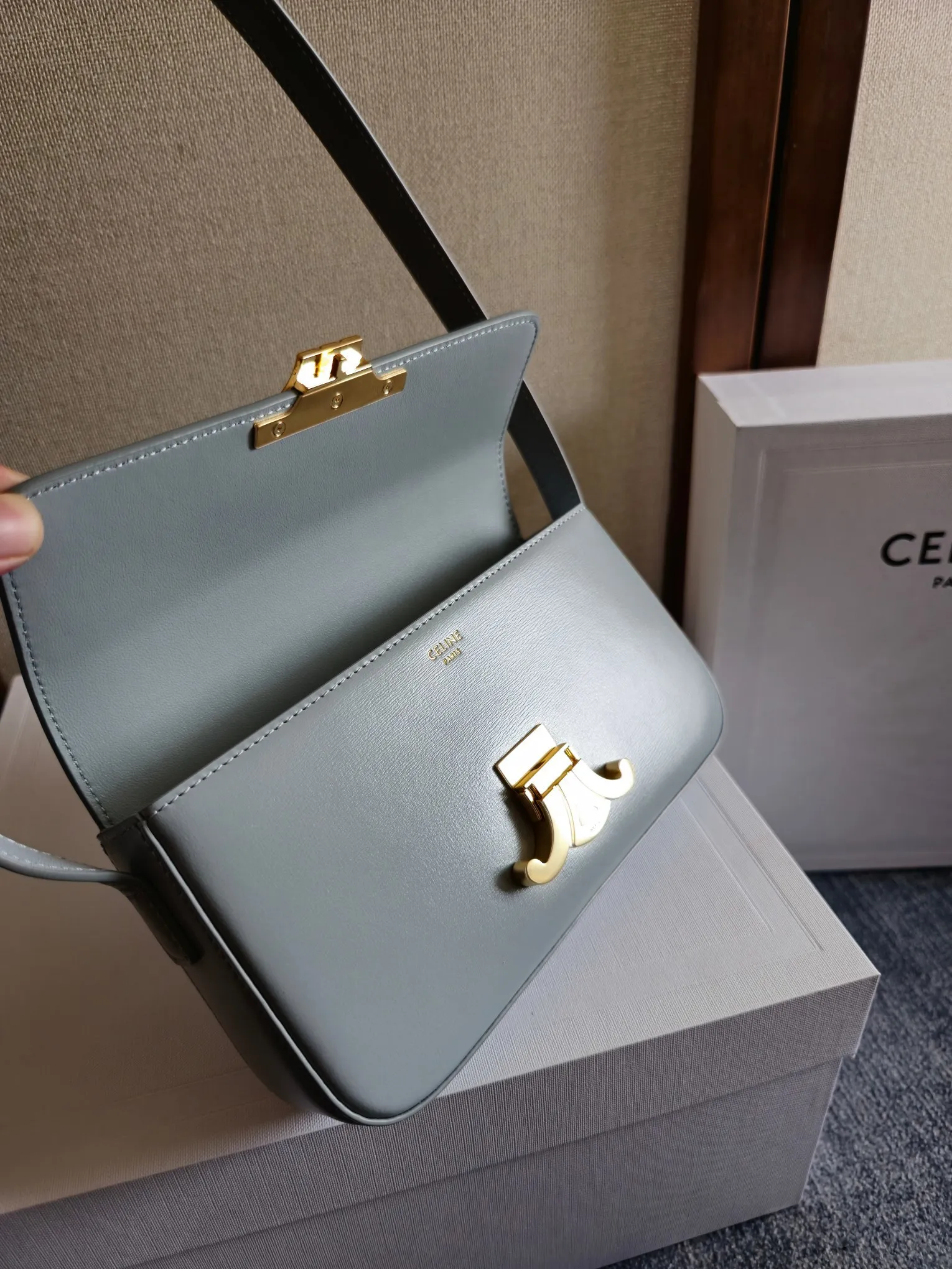 All Categories Official Website "Brand Women's Bags" Women's Bags 💙 Celine 2025 New Celine Crossbody Bag