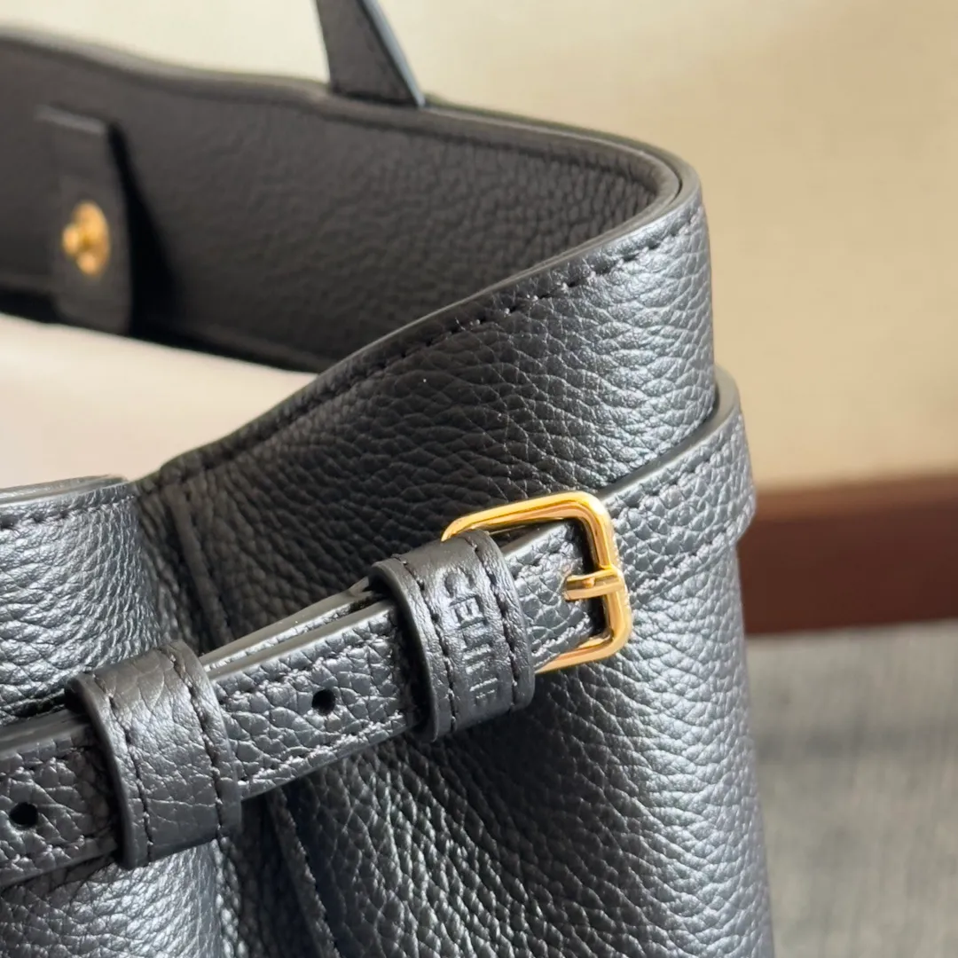 All Categories Official Website "Brand Women's Bags" Women's Bags 💙 Celine 2025 New Celine Tote Bag