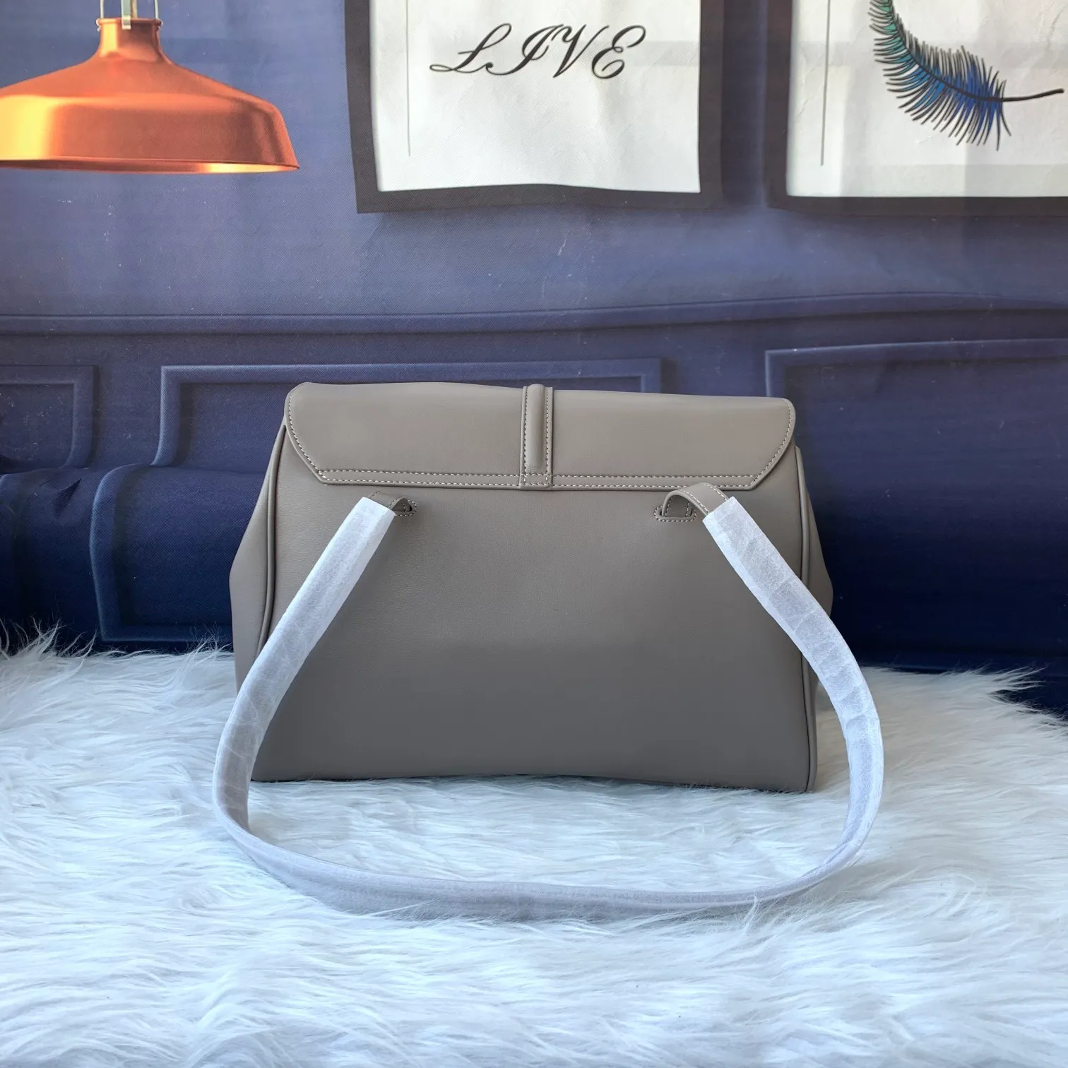 All Categories Official Website "Brand Women's Bags" Women's Bags 💙 Celine 2024 New Celine Crossbody Bag