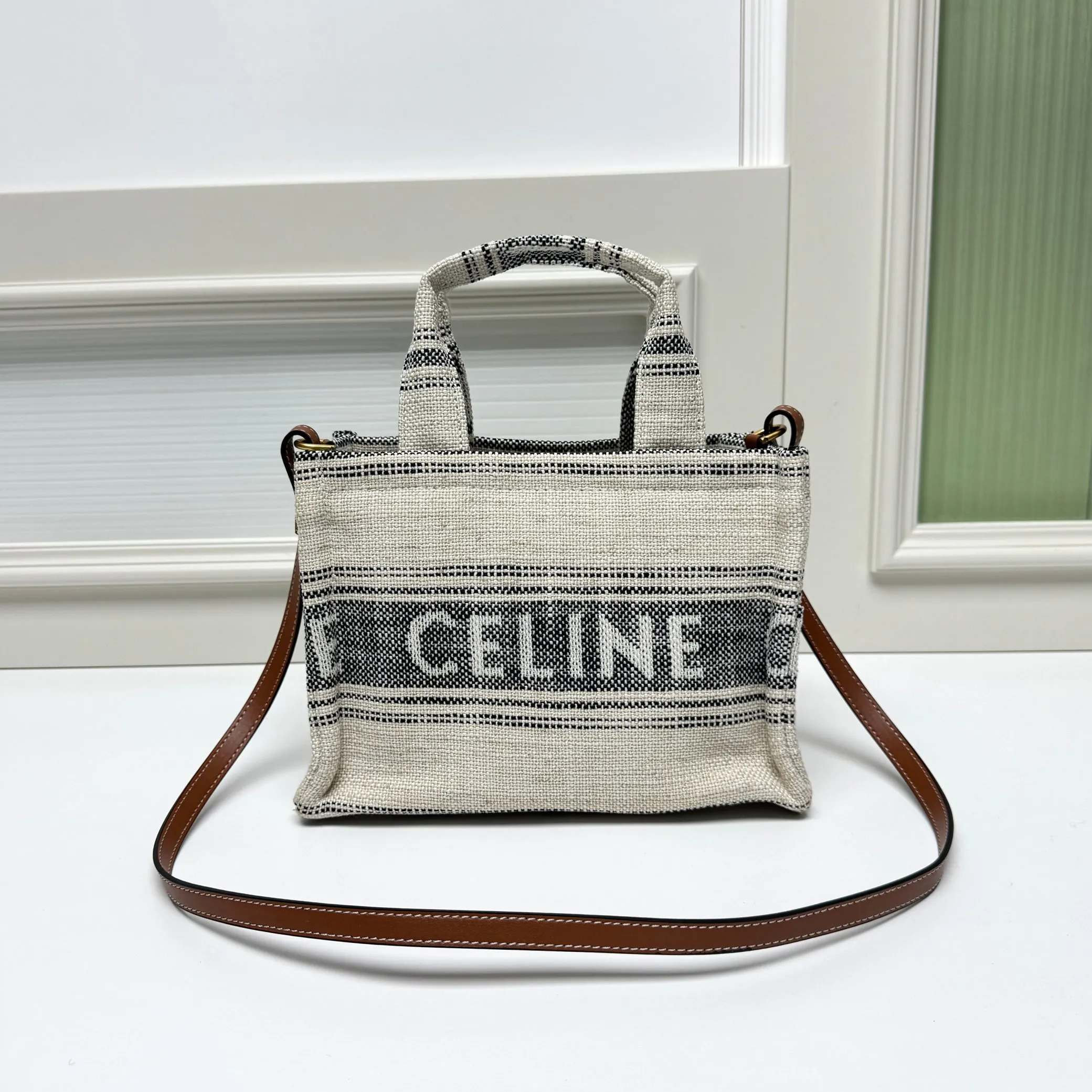 All Categories Official Website "Brand Women's Bags" Women's Bags 💙 Celine 2026 New Celine Crossbody Bag