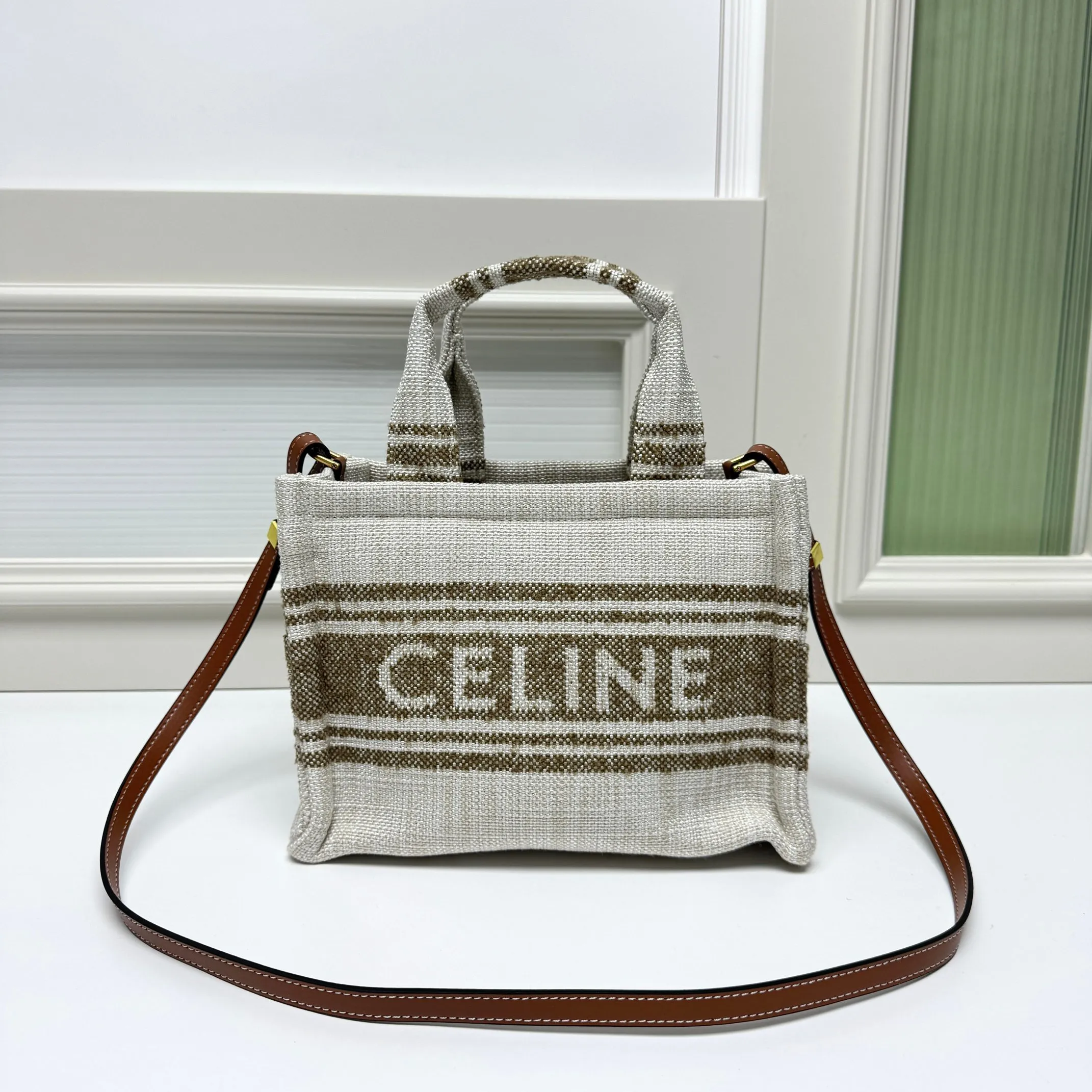 All Categories Official Website "Brand Women's Bags" Women's Bags 💙 Celine 2026 New Celine Crossbody Bag