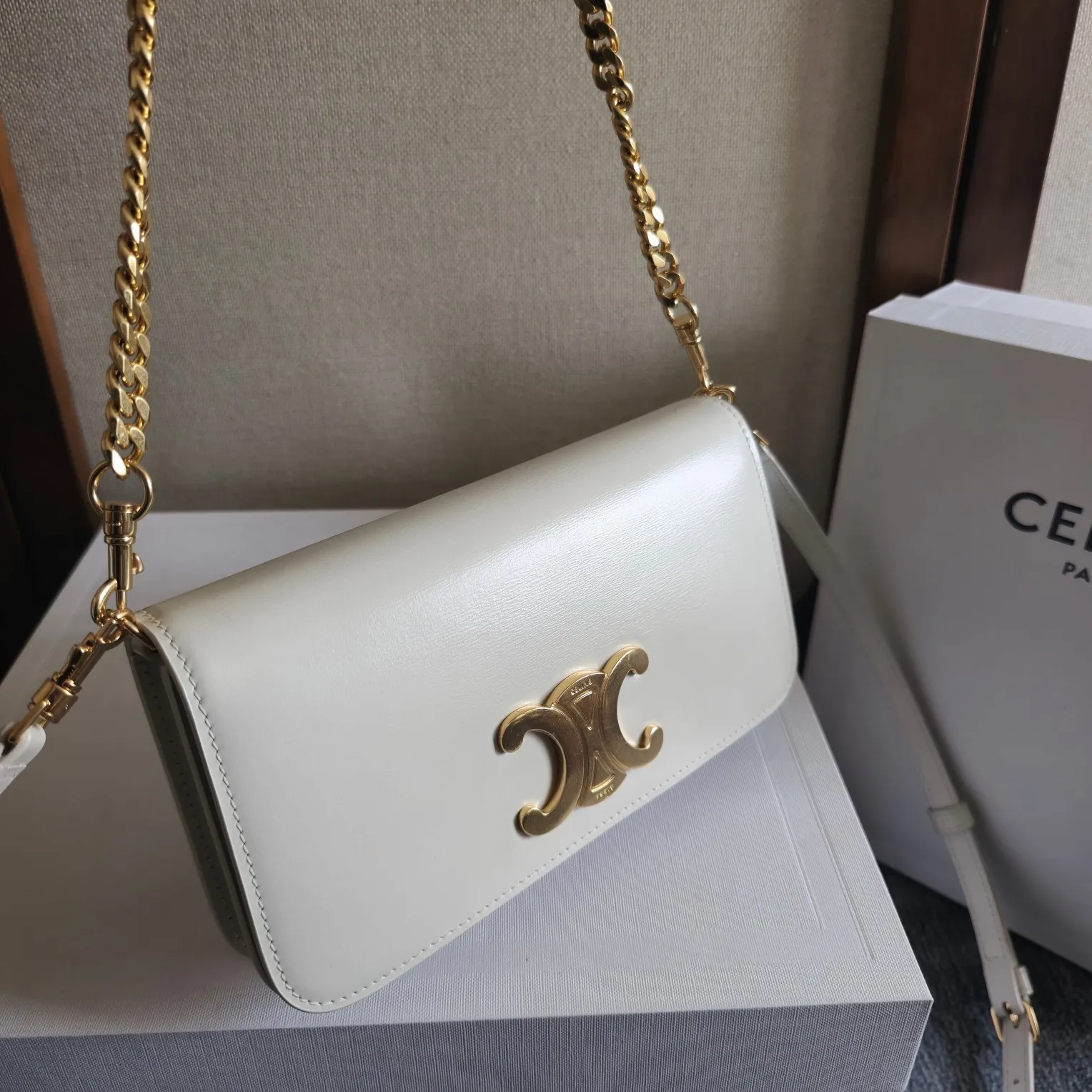 All Categories Official Website "Brand Women's Bags" Women's Bags 💙 Celine 2025 New Celine Crossbody Bag