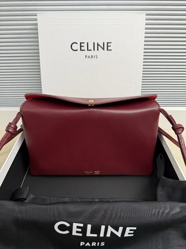 All Categories Official Website "Brand Women's Bags" Women's Bags 💙 Celine 2026 New Celine Crossbody Bag