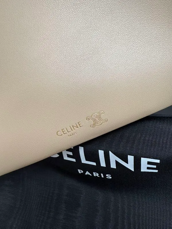 All Categories Official Website "Brand Women's Bags" Women's Bags 💙 Celine 2026 New Celine Crossbody Bag