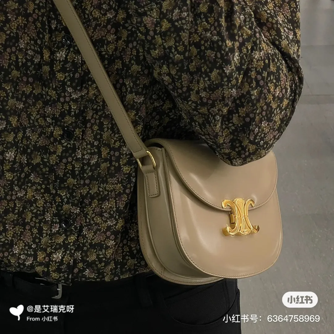 CELINE new saddle bag, the curved shape is particularly beautiful💕💕110413