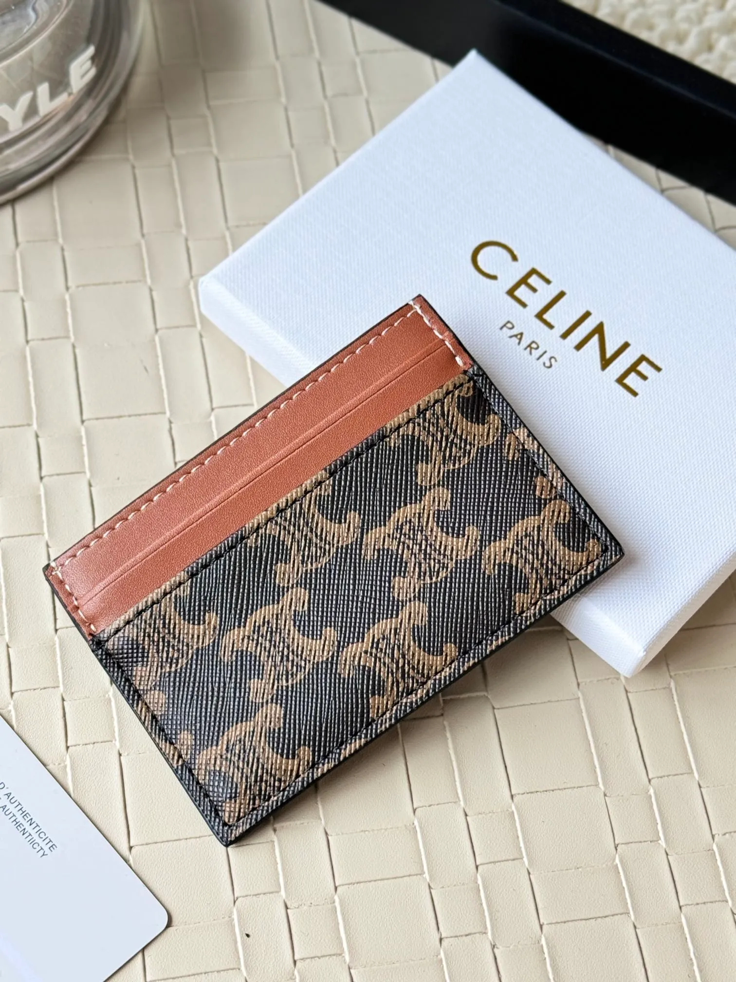 💰100CELINE. TRIOMPHE logo printed card holder/2024 Xiaosai Coated canvas, sheepskin binding 2 card slots 1 flat pocket Number: 10B702 Size: w10.5×7cm