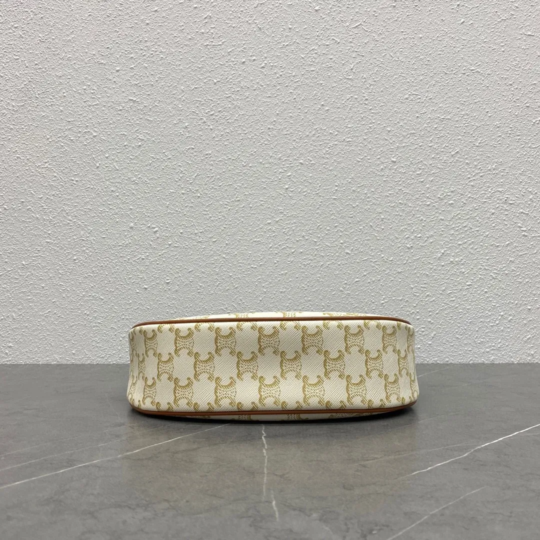 #CELI-NE AVA underarm bag ⚠️The new version has upgraded all-steel hardware → rolled over the old version of alloy → exquisite details, order with confidence, perfect. This underarm bag is really beautiful! Size: 24.5-18-7.5